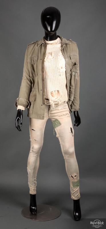 "Now" Video-Worn Outfit for Hayley Williams