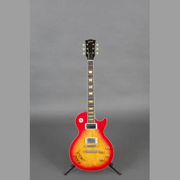Gibson Les Paul Classic Guitar