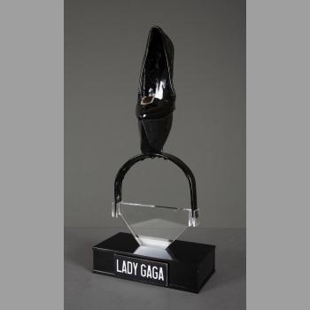 "Shoe" Headpiece with Mount