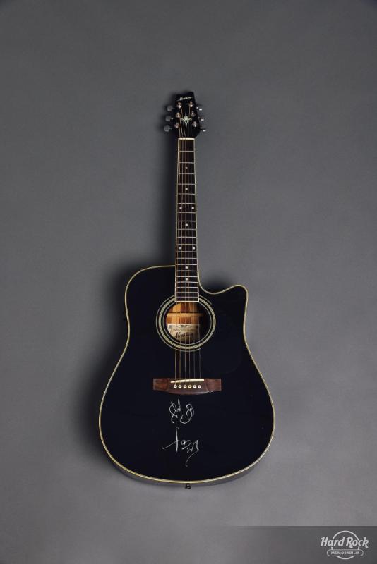 Montana Acoustic Guitar