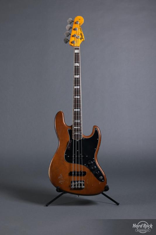 1975 Fender Jazz Bass