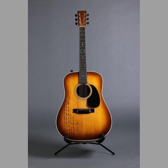 Martin D 28 Guitar